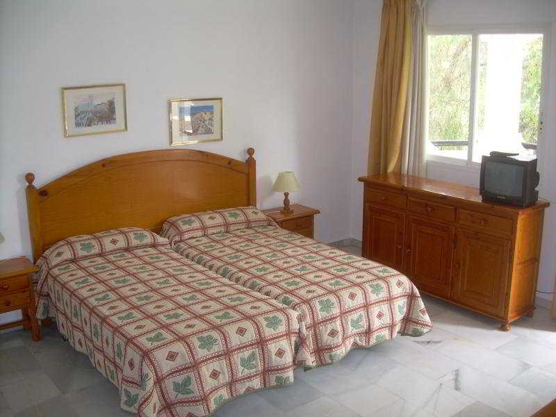 Apartamentos Jardines Del Gamonal 马拉加 外观 照片
